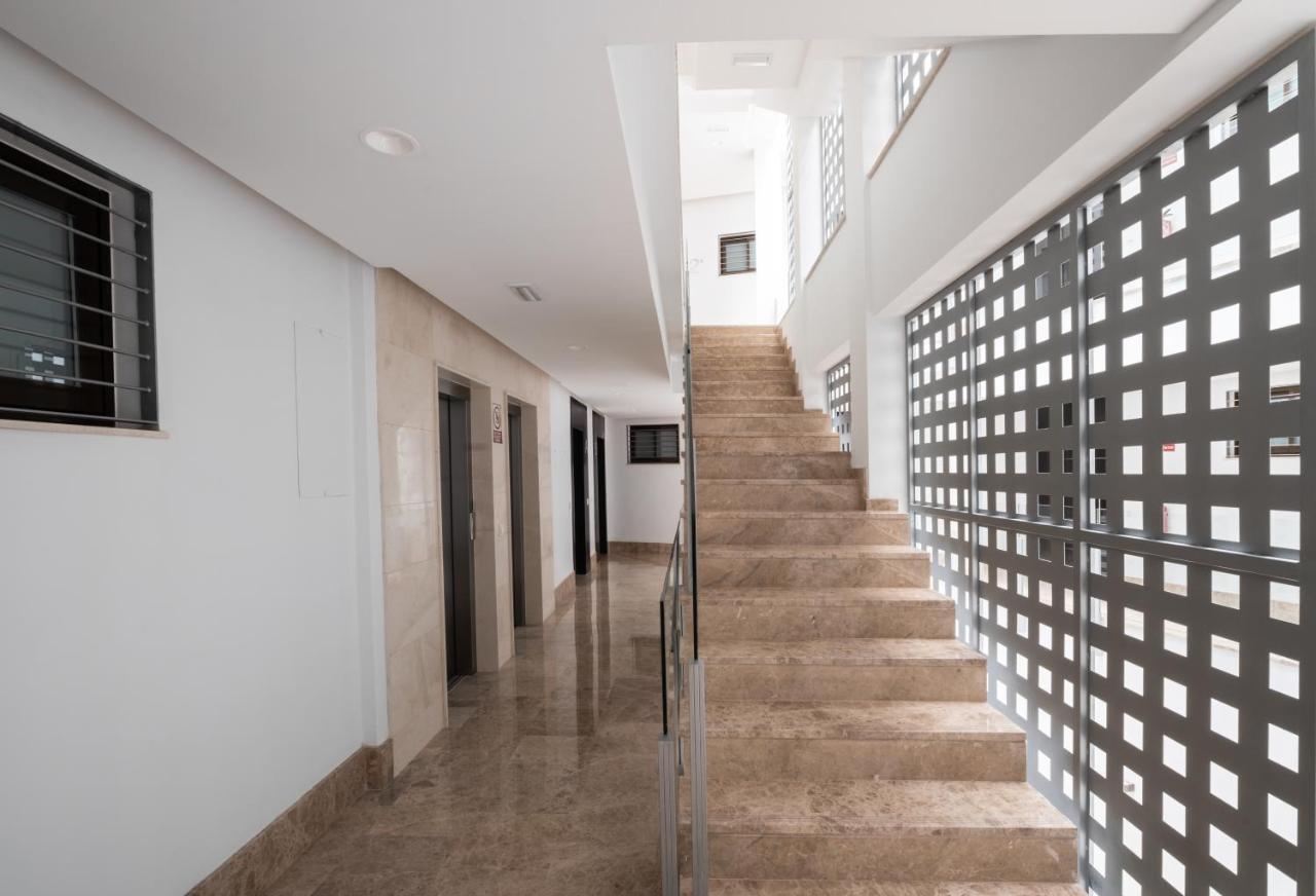 Apartamento De Lujo En Plaza Del Teatro Apartment Malaga Exterior photo